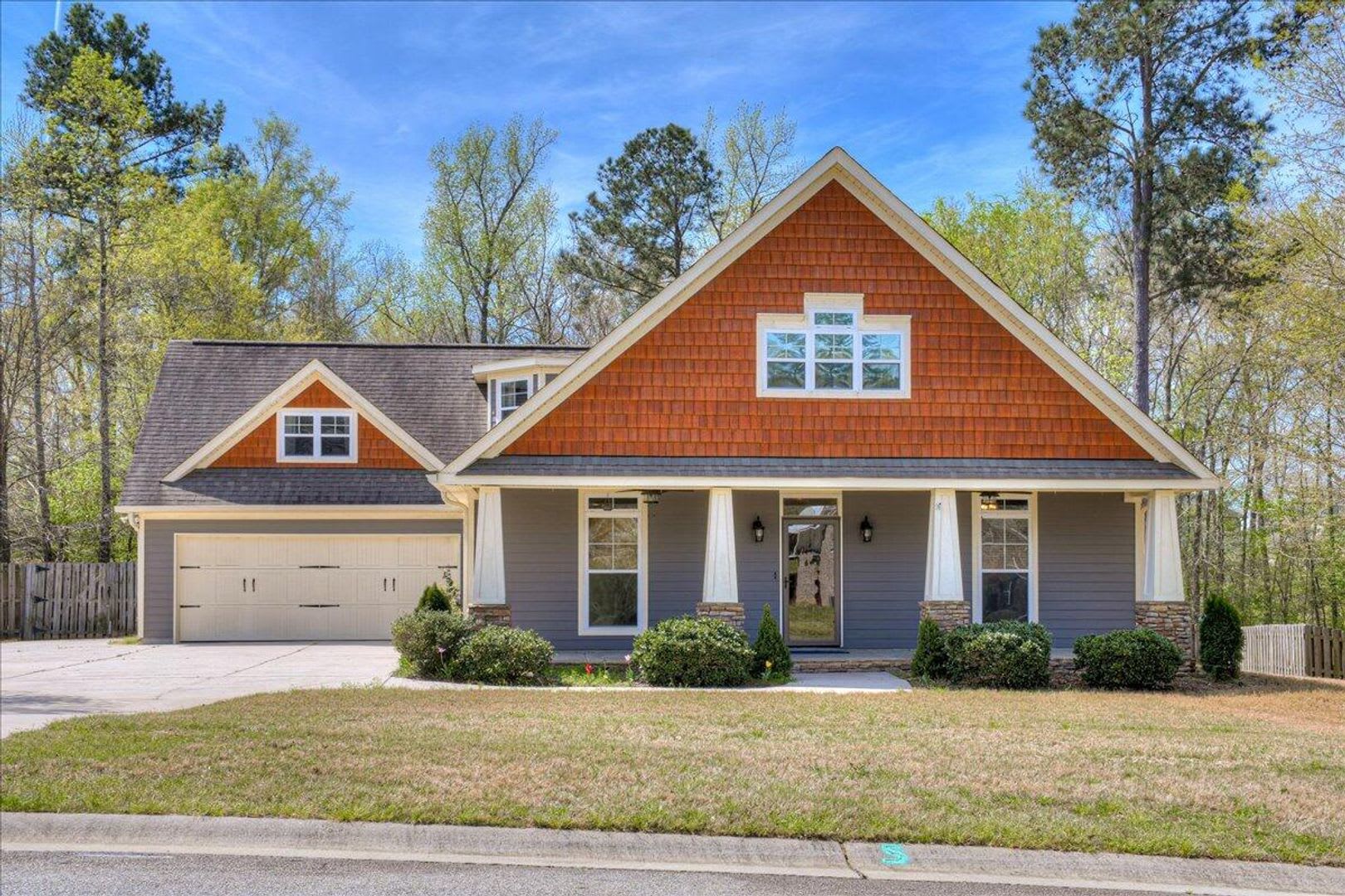 Home For Rent – photo 1