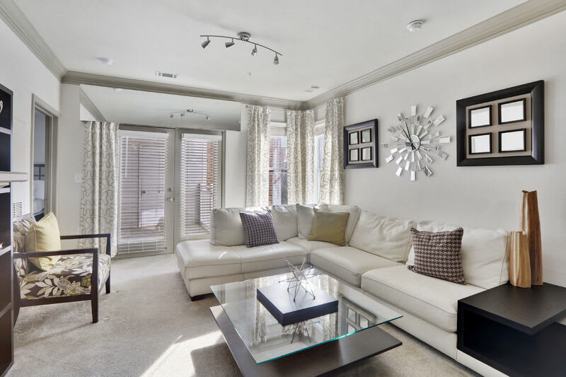 10X Living Columbia Town Center – photo 2