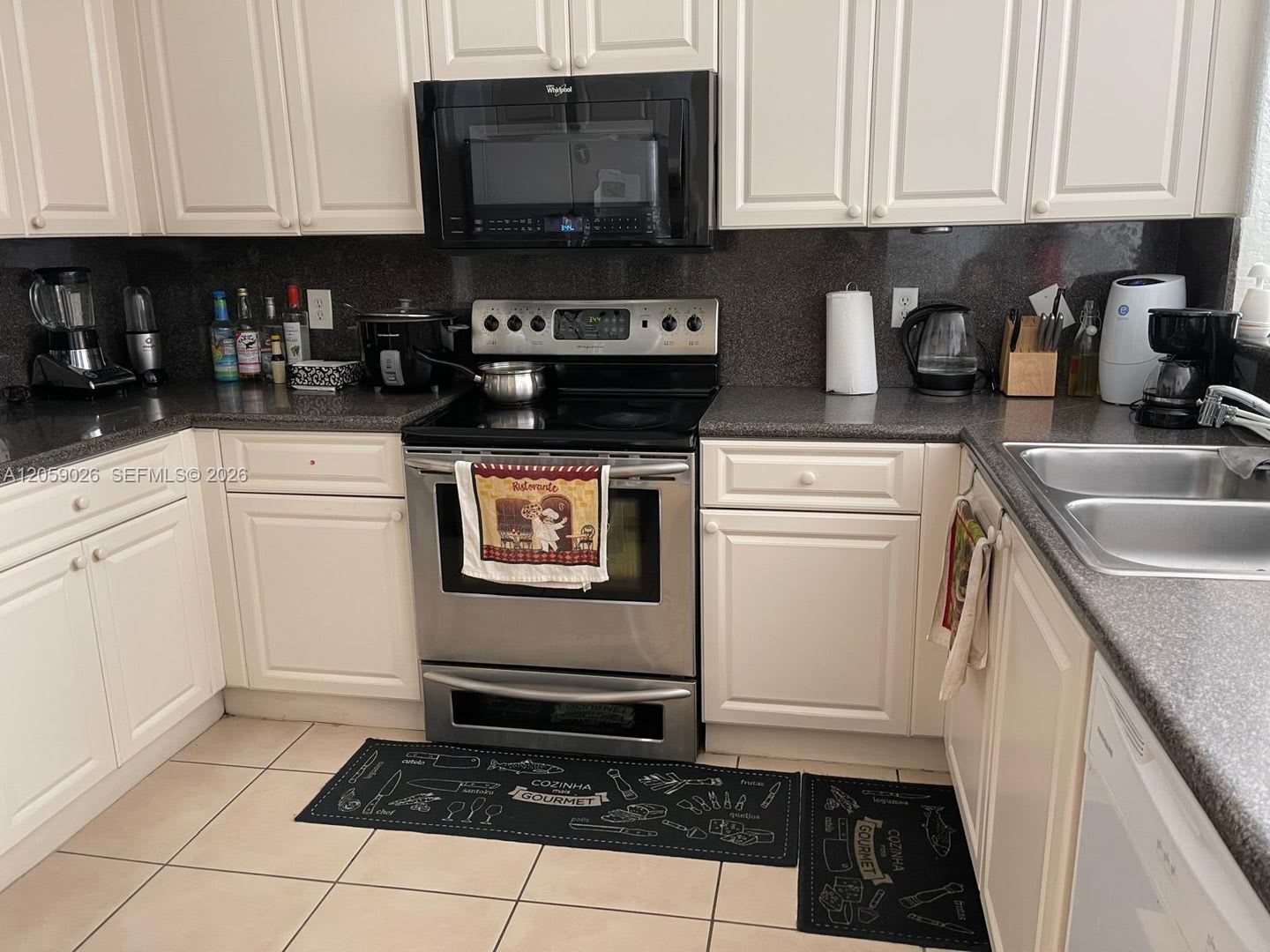 8123 W 36th Avenue 1, Hialeah, FL 33018 – photo 1