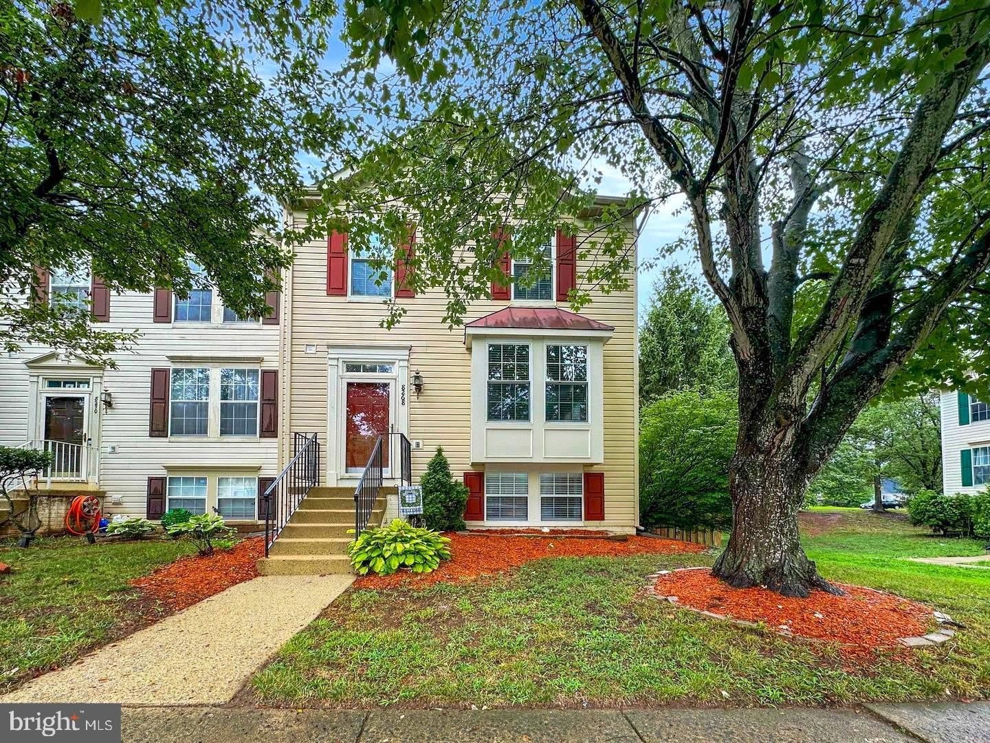 8268 VERMONT Place – photo 1