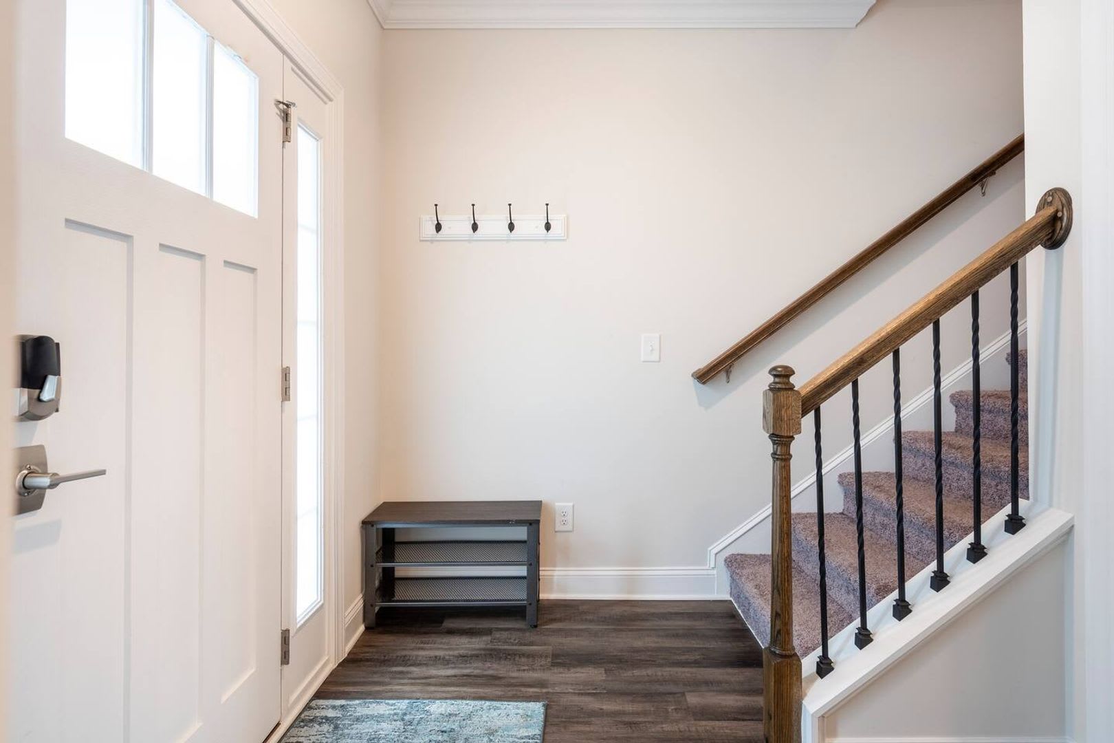 Fantastic Fully Furnished or Unfurnished Townhome! – photo 3