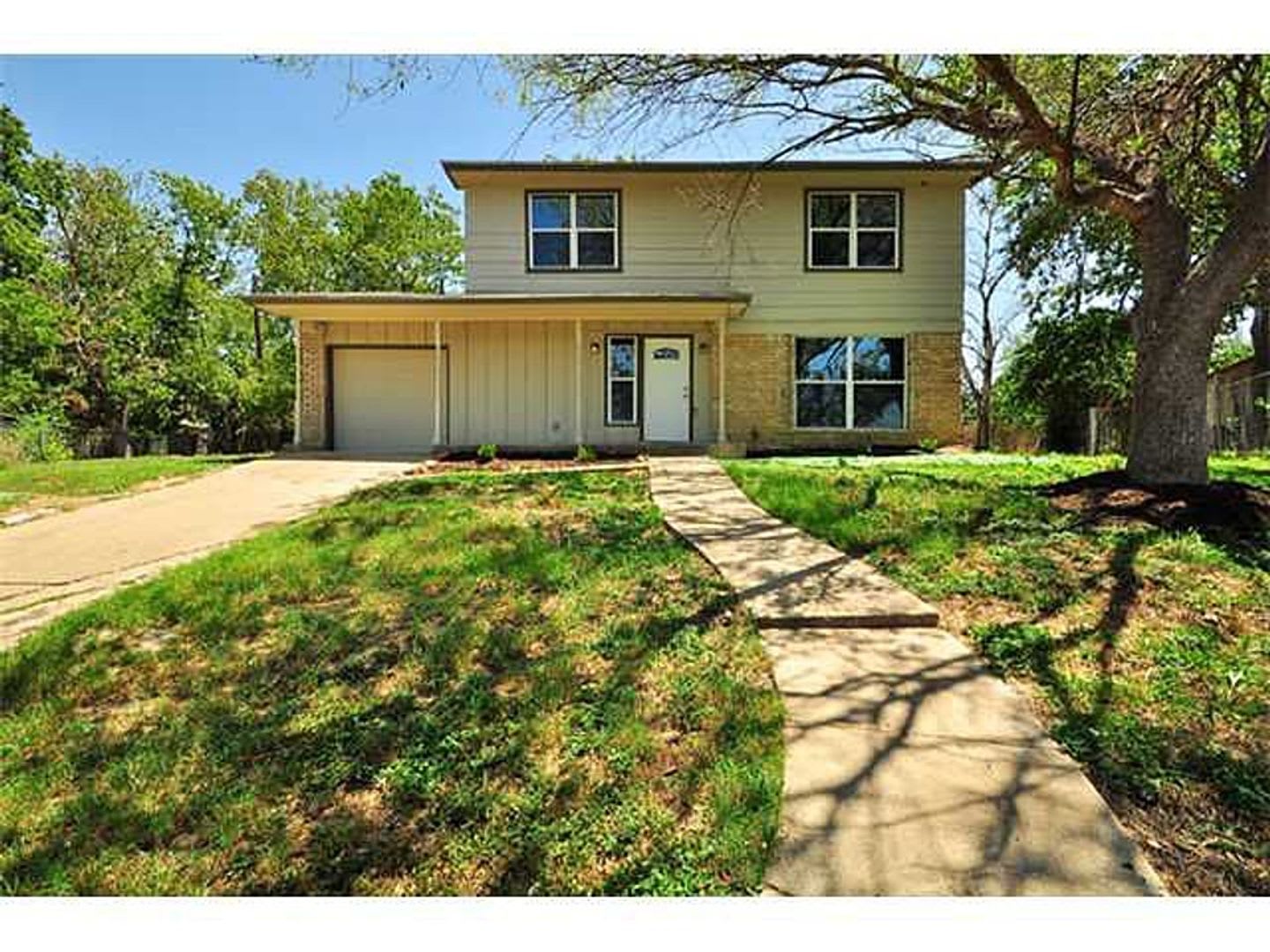 6812 Syracuse Cove – photo 1