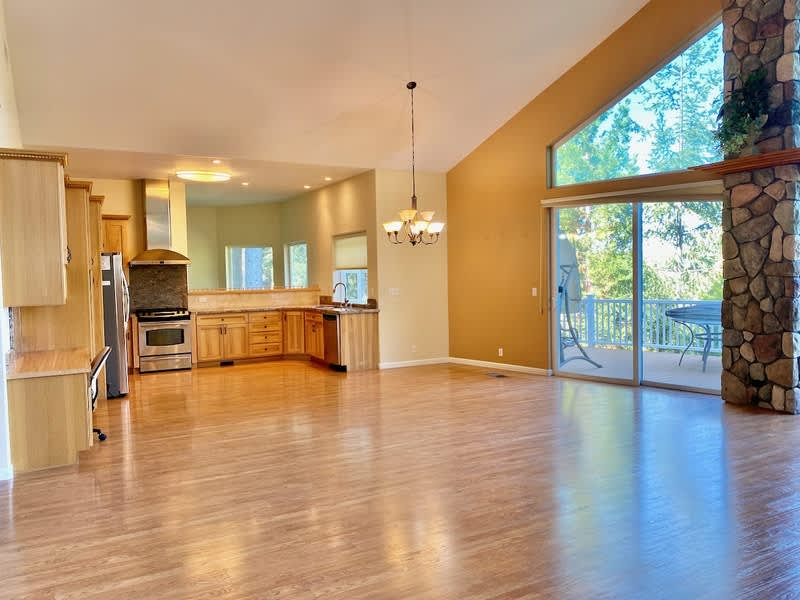 13055 Summit Ridge Drive – photo 5
