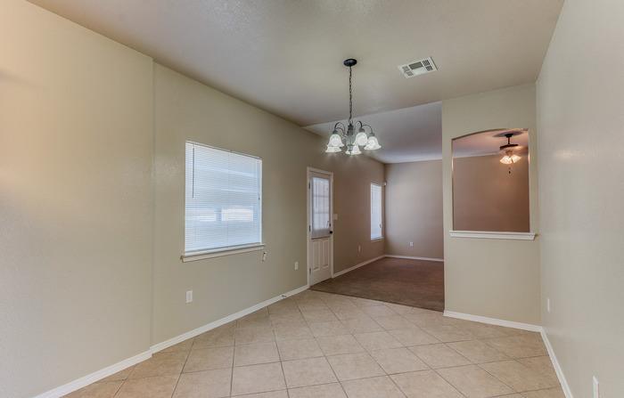 11296 Bullseye Street – photo 5