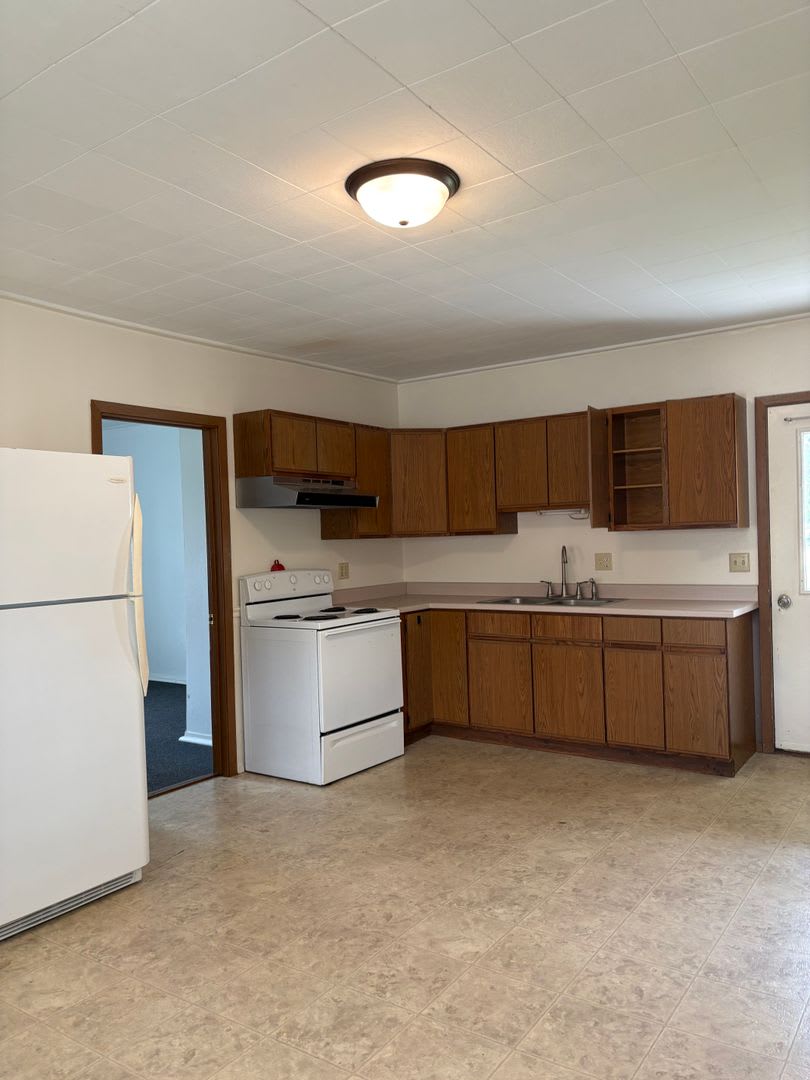 332 Cedar Street – photo 5