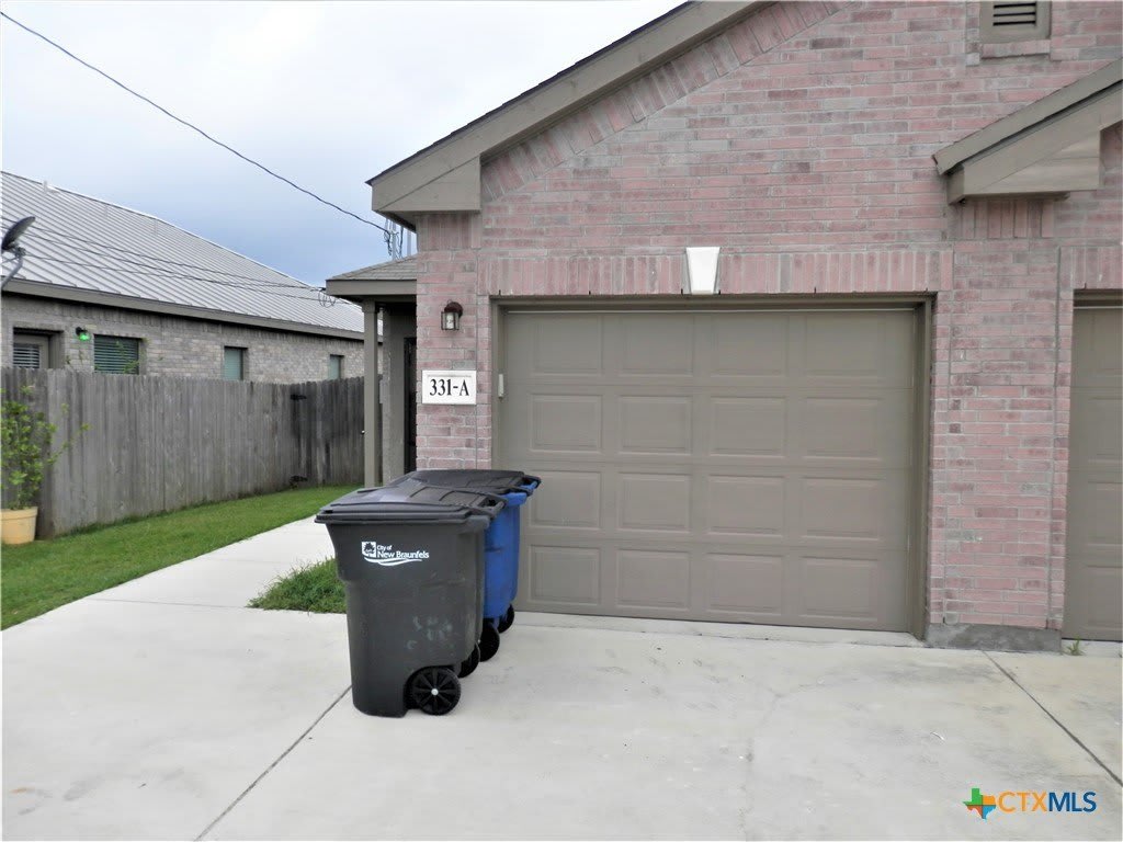 331 Oelkers Drive – photo 2