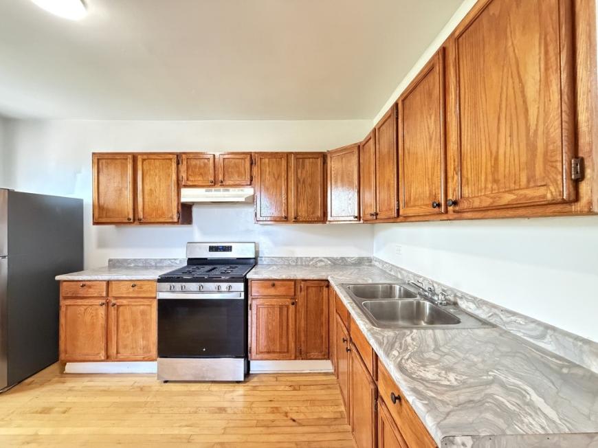 4249 Haddon – photo 4