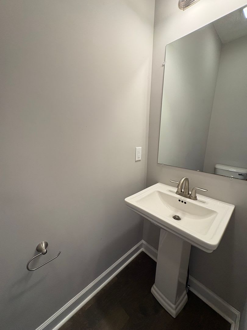 Cedar Point Townhouse for Rent – photo 4