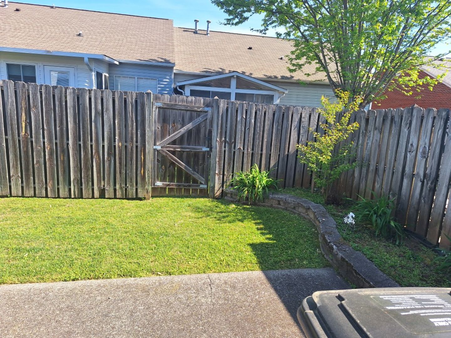 One level living in NorthWest Knoxville – photo 2