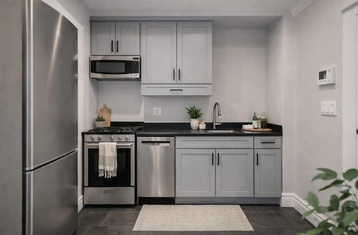 235 Elizabeth St – photo 2