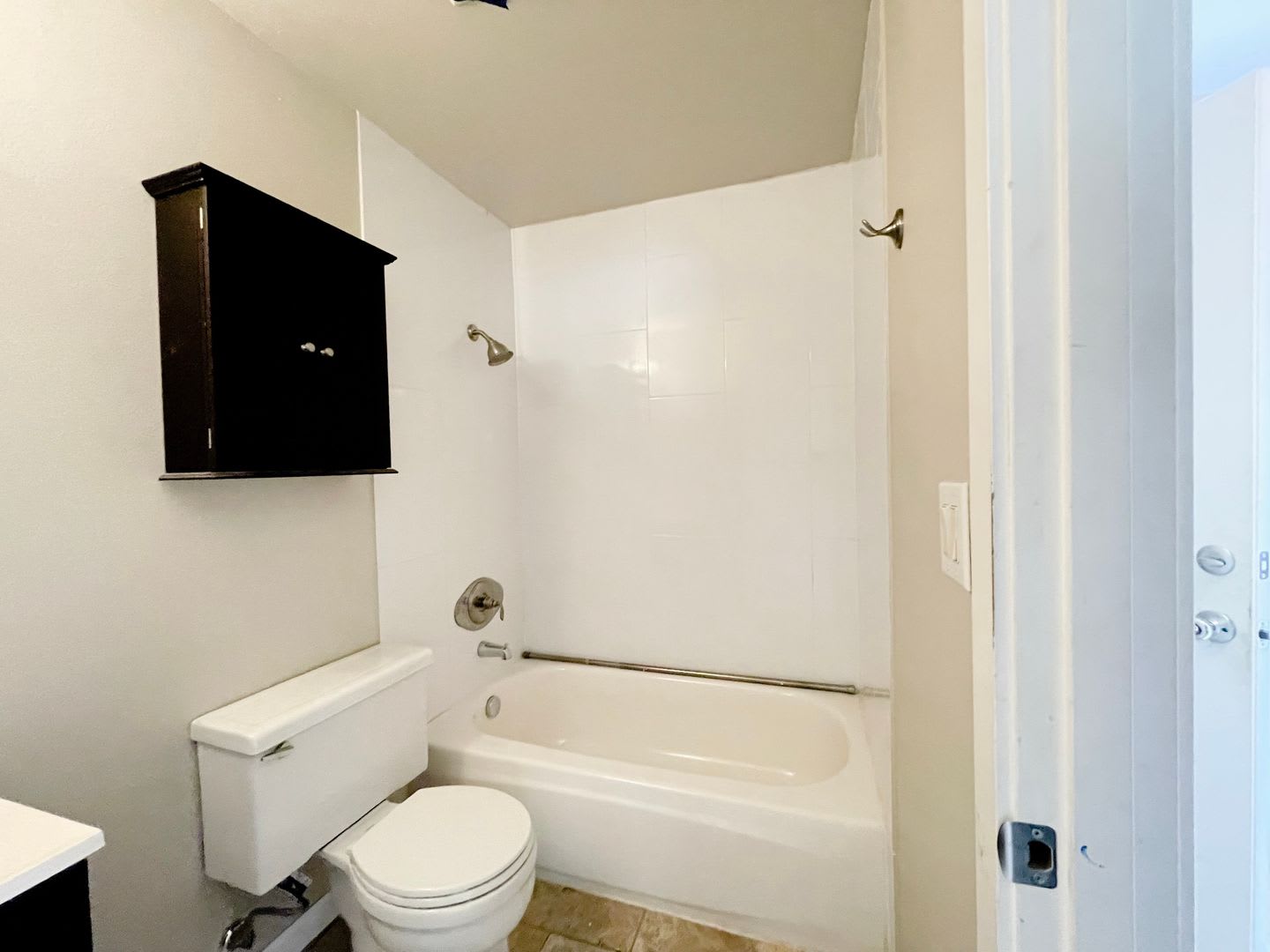 Prime Bellevue Way Location – Brookside Condos! – photo 5