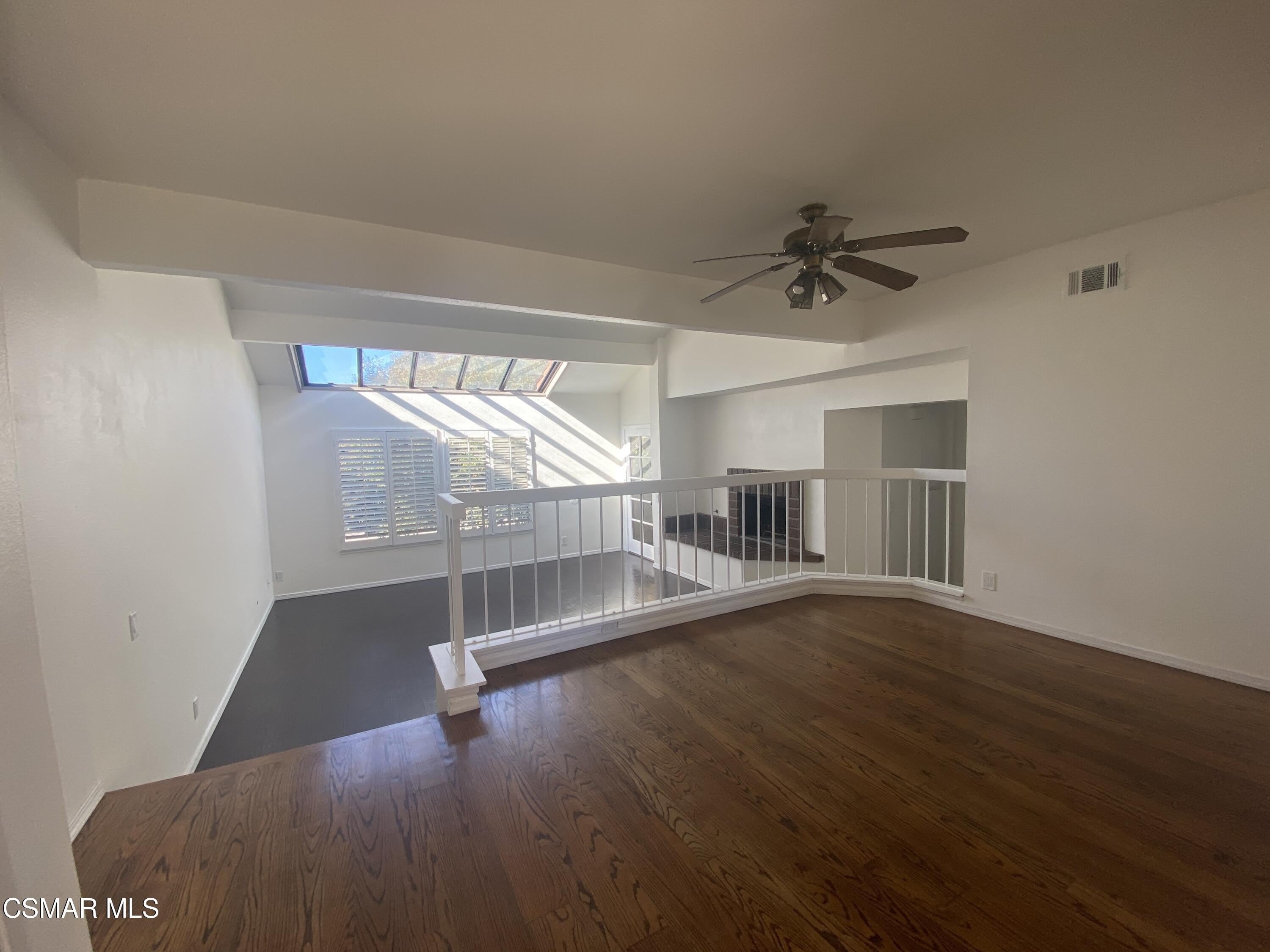 3162 Darby Street – photo 3