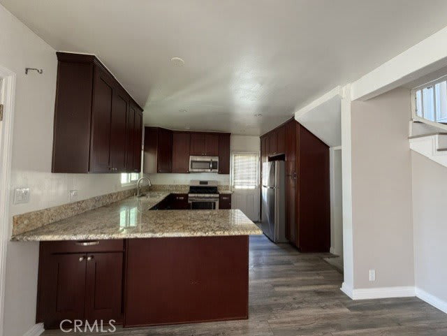 10459 Haines Canyon Avenue – photo 3