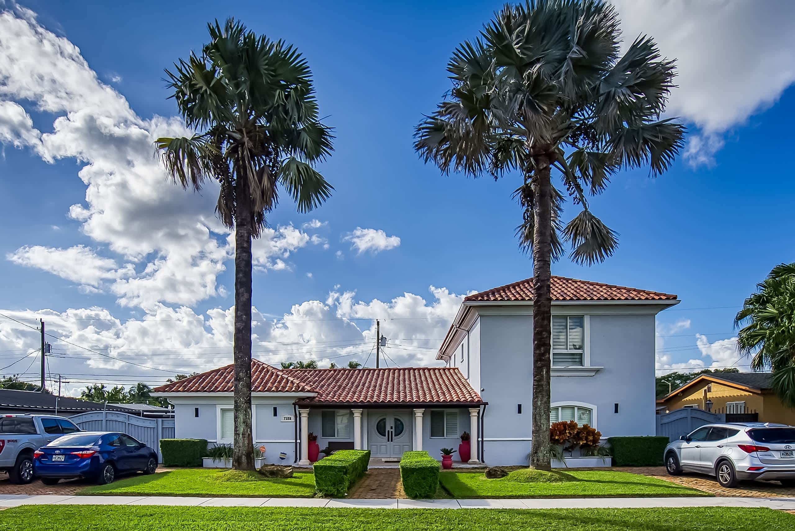 7350 Sw 31st St – photo 1