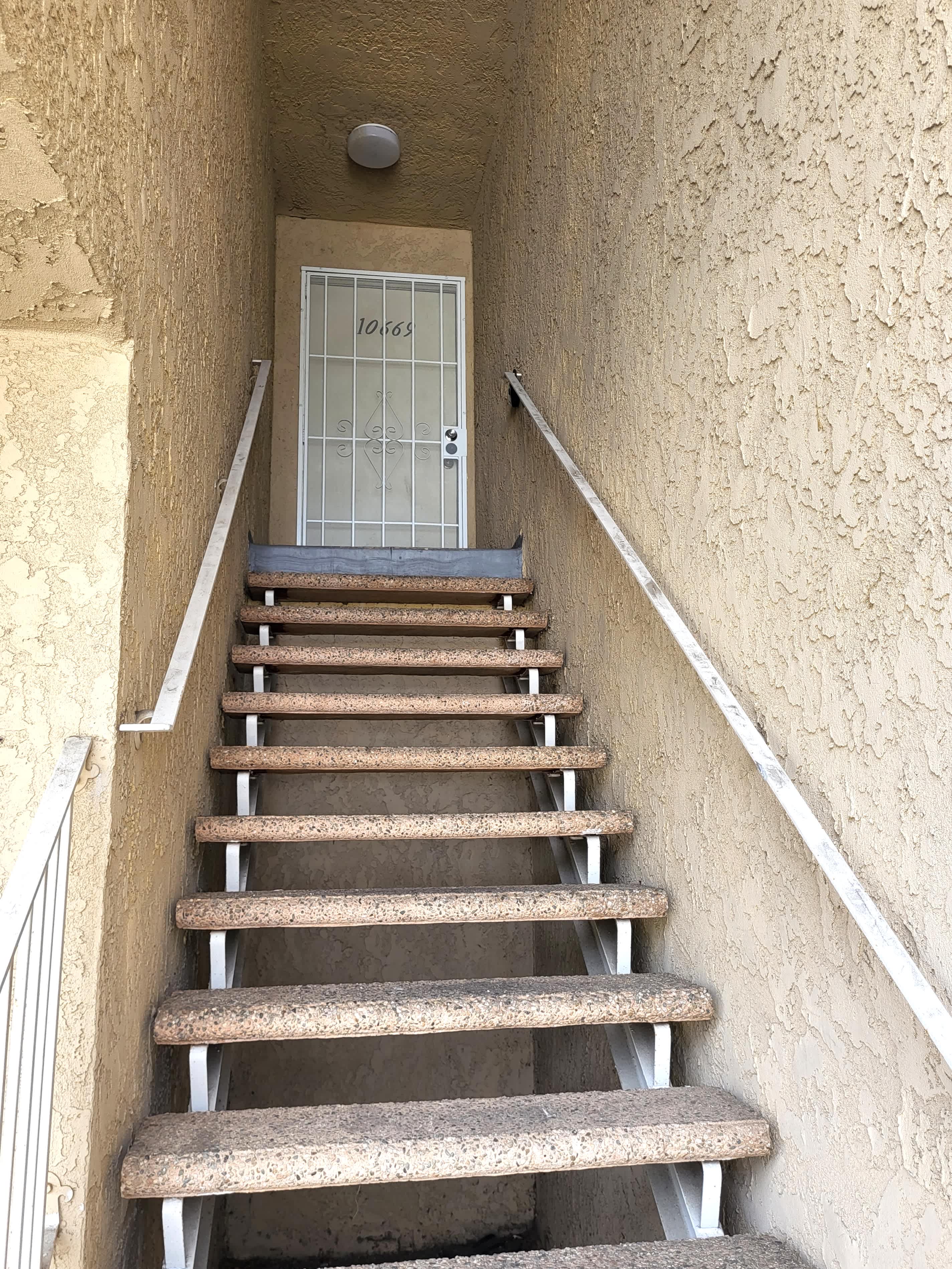 10669 Walnut St – photo 3
