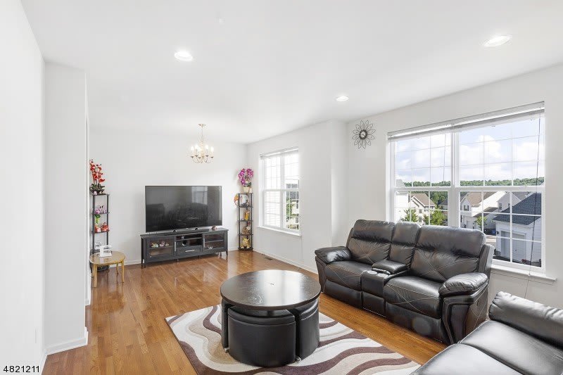 127 Sowers Dr – photo 3