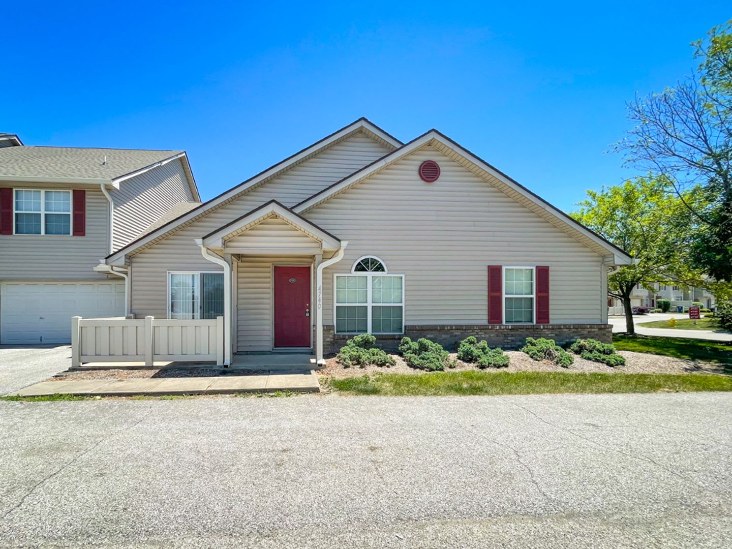4740 Kelvington Drive – photo 1