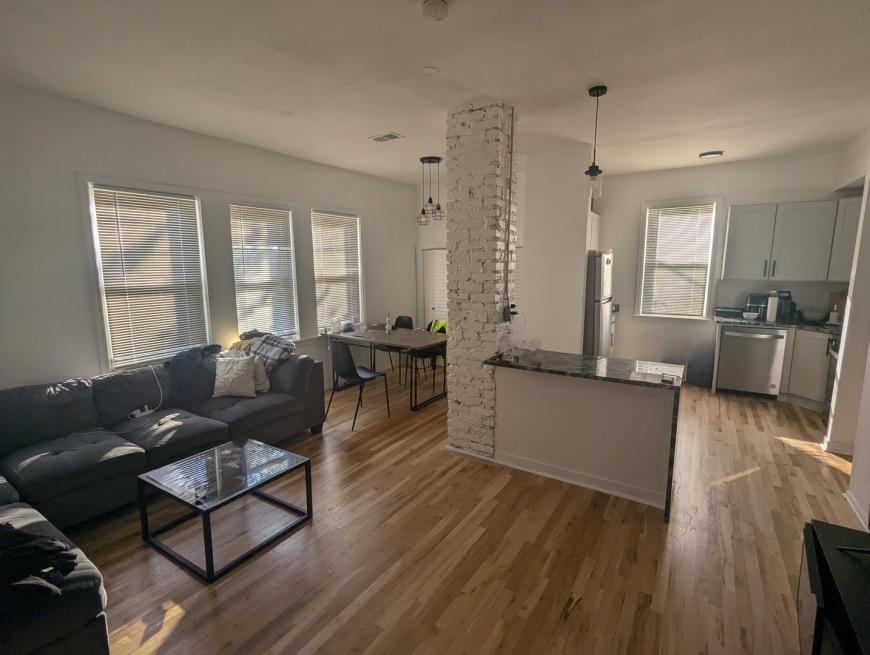 2470 North Clybourn Ave. – photo 3