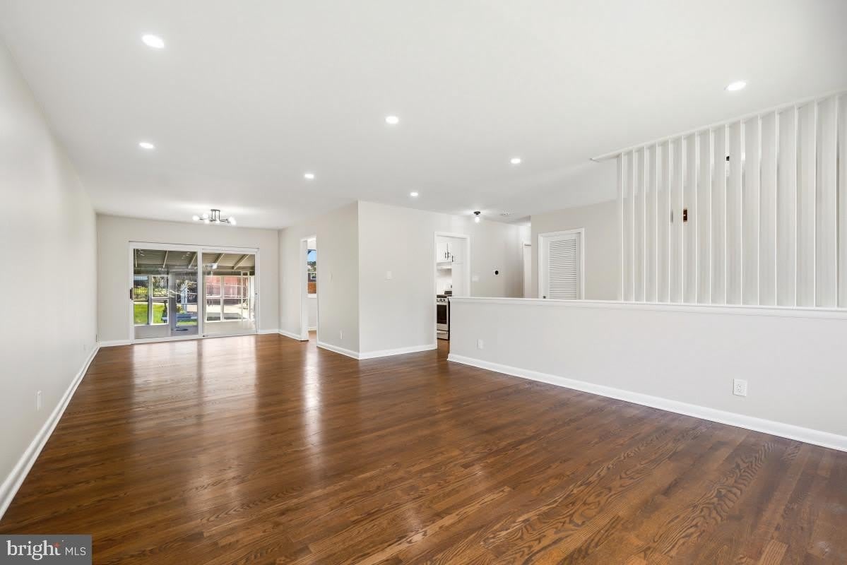 1446 ROXANNA Road NW – photo 4