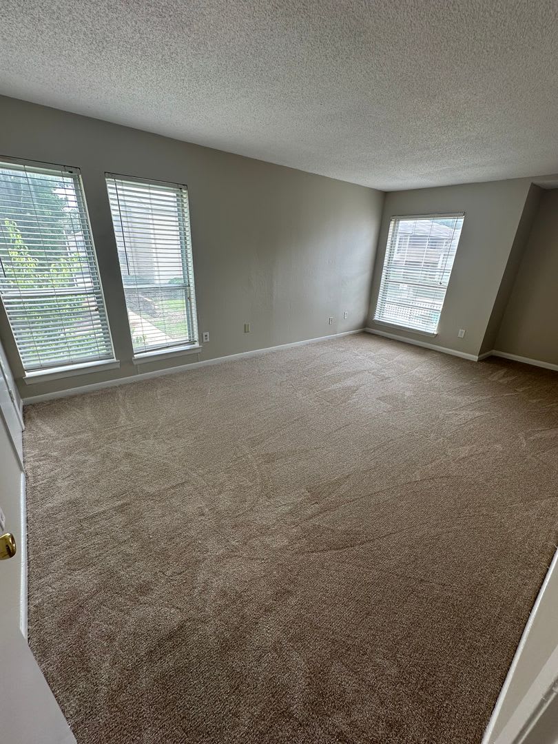 1BD/1BA Townhouse located on the Germantown/Memphis Line! – photo 5