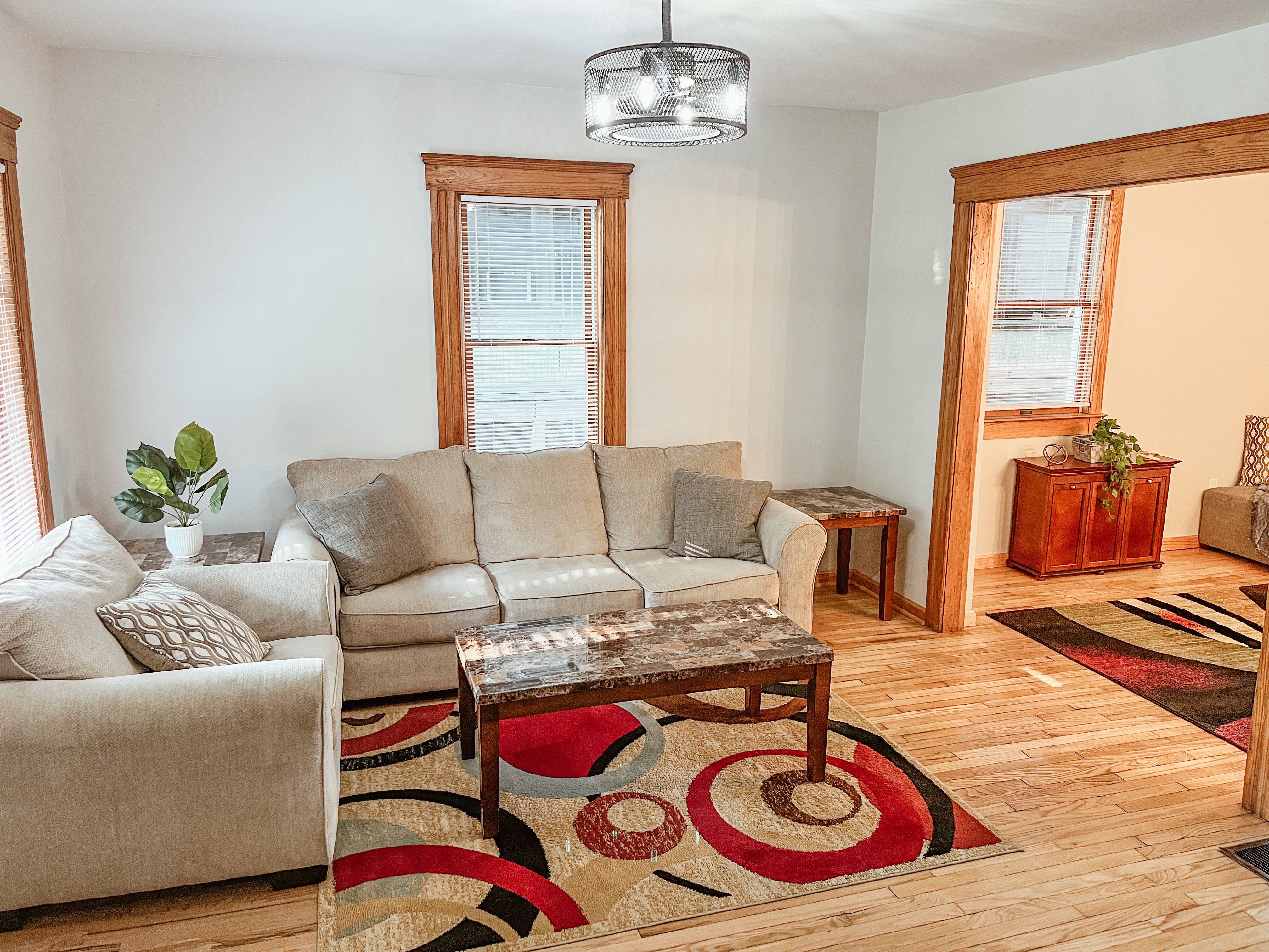 1 Monroe Heights – photo 2