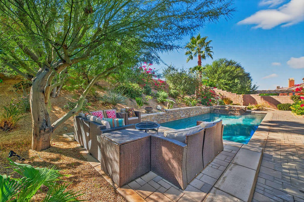 35831 Raphael Drive – photo 2