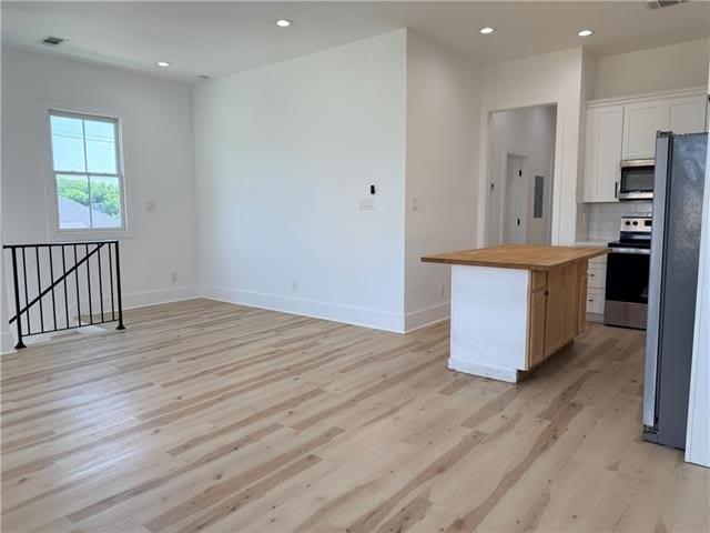 637 LIZARDI Street – photo 5