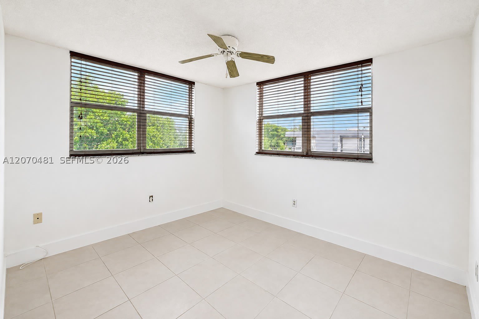 9101 Lime Bay Blvd – photo 5