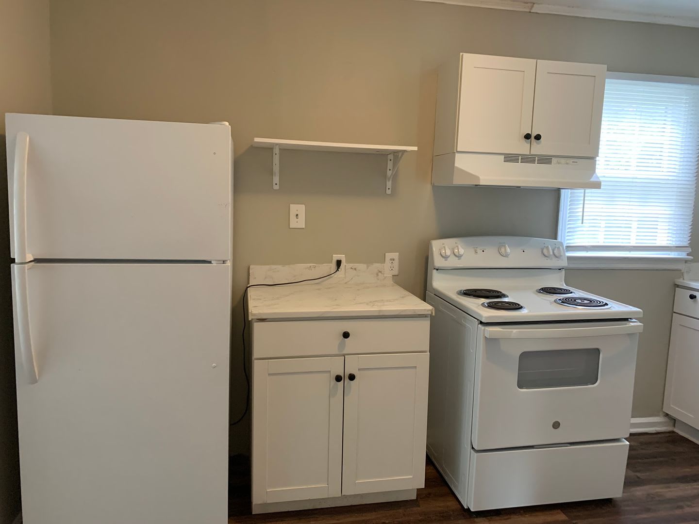 New Listing! Coming Soon! – photo 3