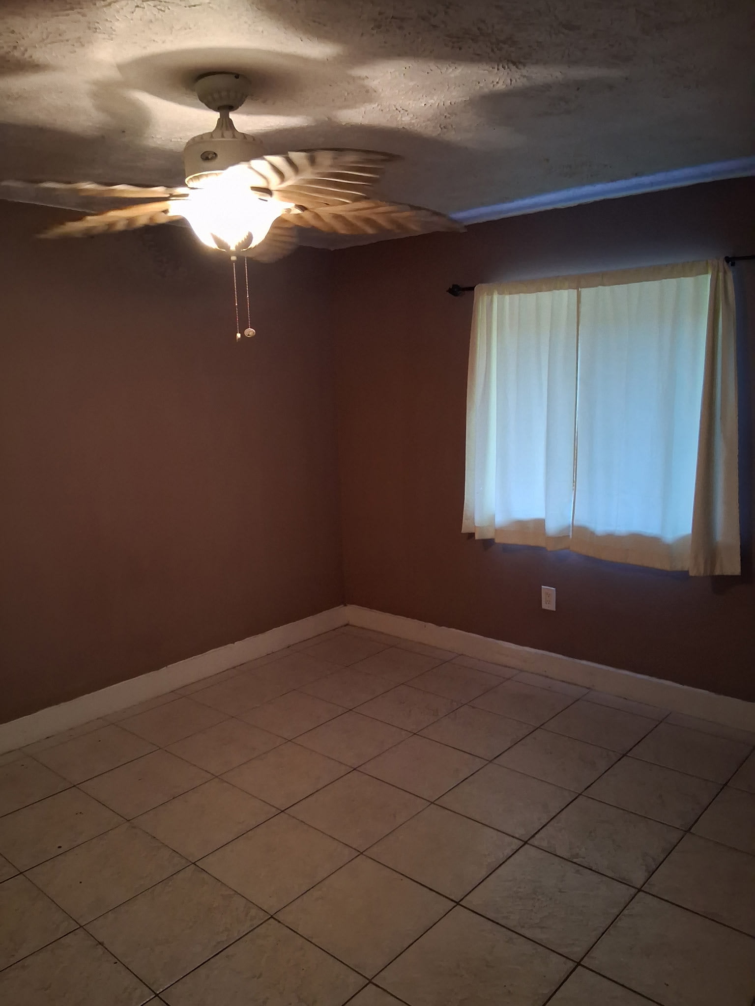 6111 Pierce St – photo 1