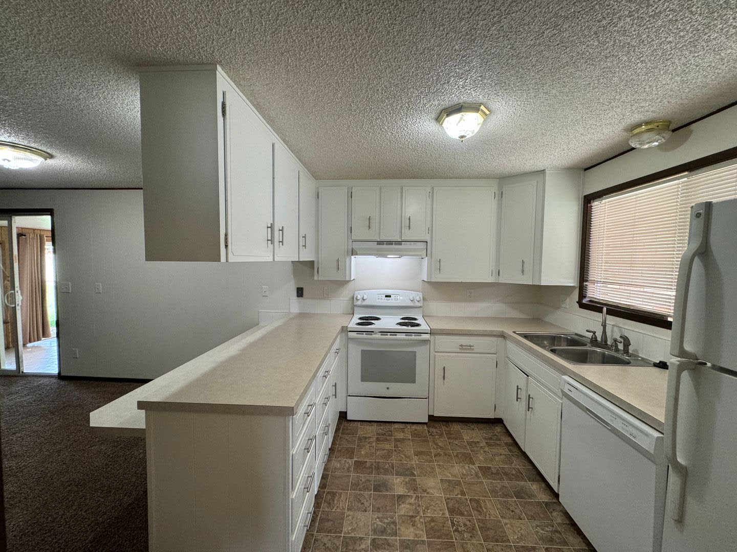 Non-Refundable & Security Deposit Total: $1800.00 – photo 5