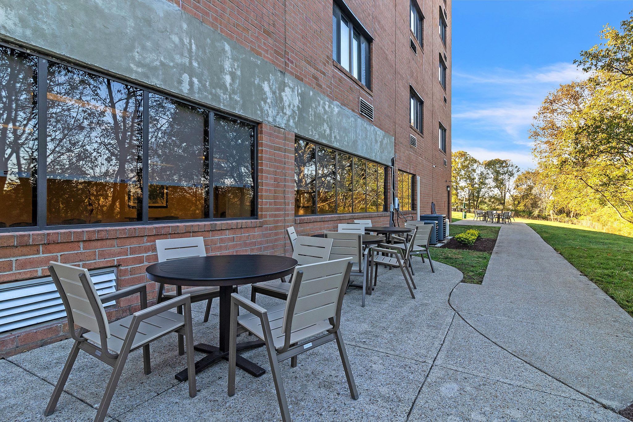 1201 Cheyenne Blvd – photo 3