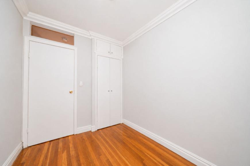 452 9th Avenue – photo 5