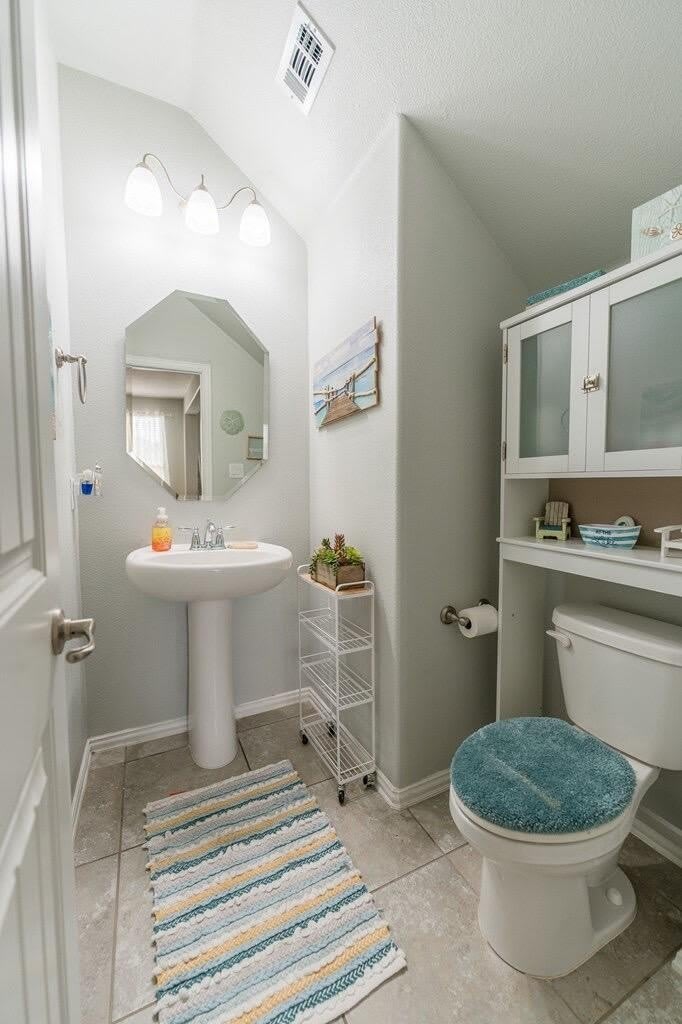 6825 Jamestown St – photo 5