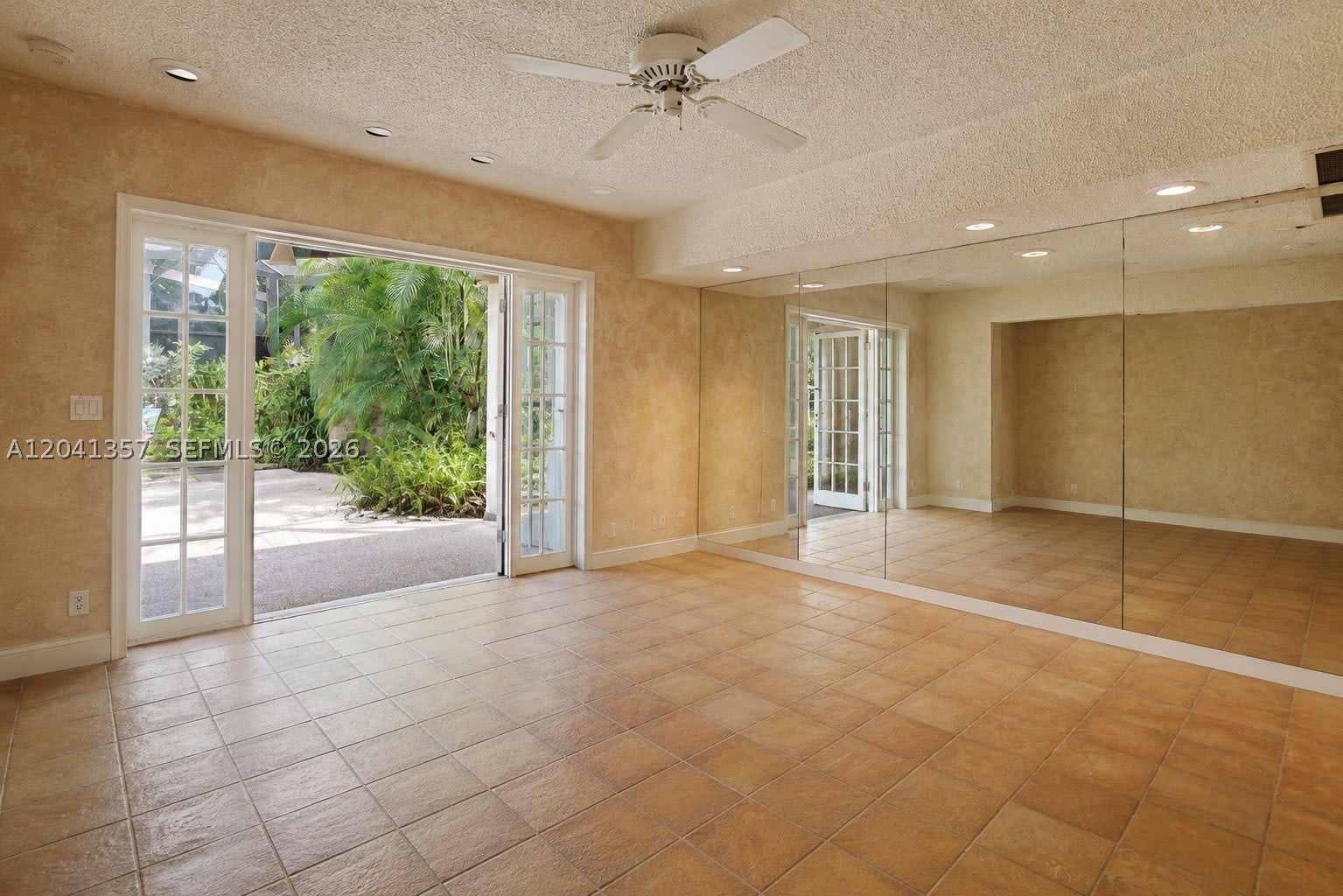 3441 Poinciana Ave – photo 5