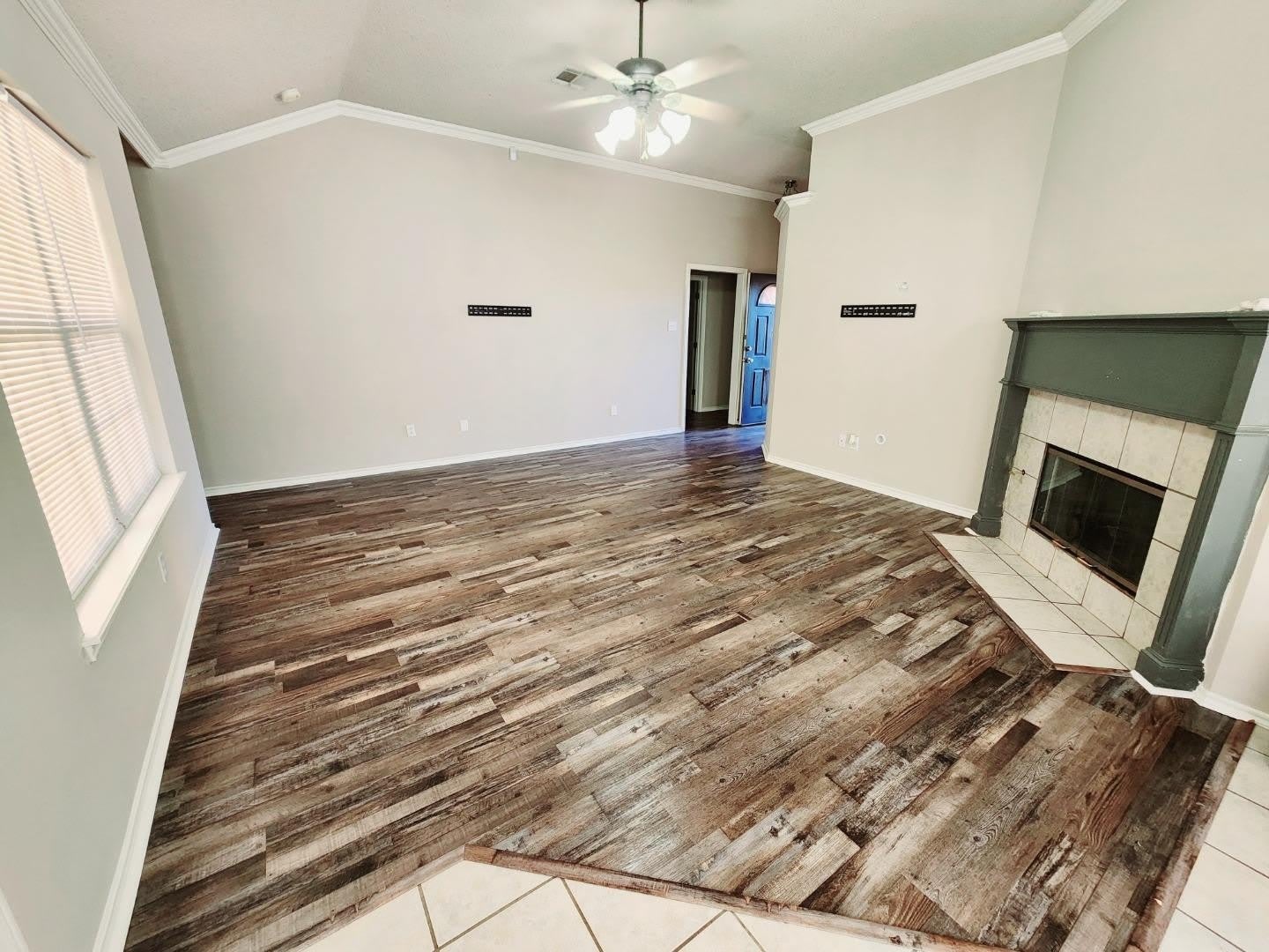 9708 Waco Avenue – photo 3