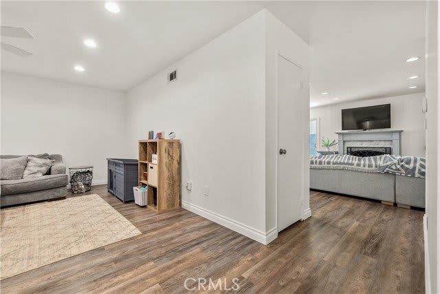 15634 Wharff Lane – photo 5