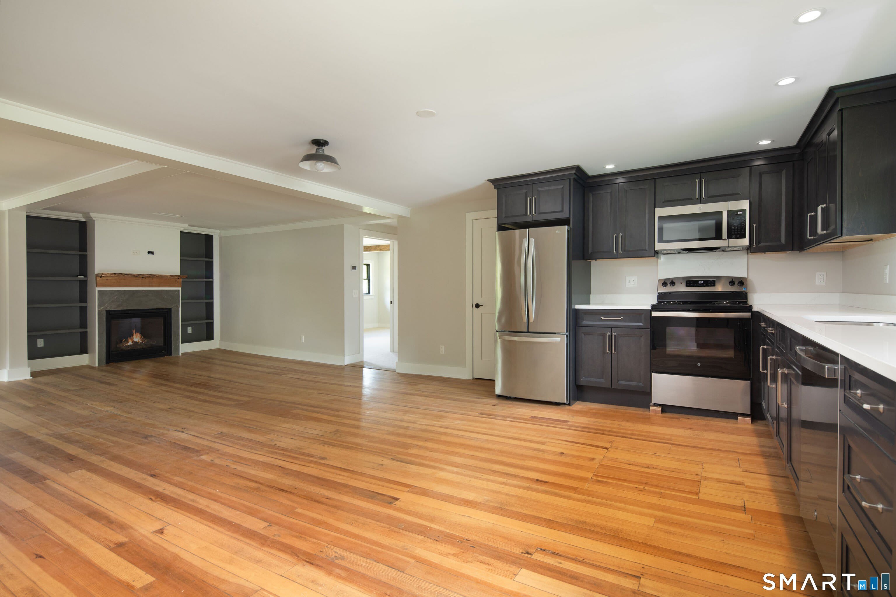 46 Library Street – photo 3