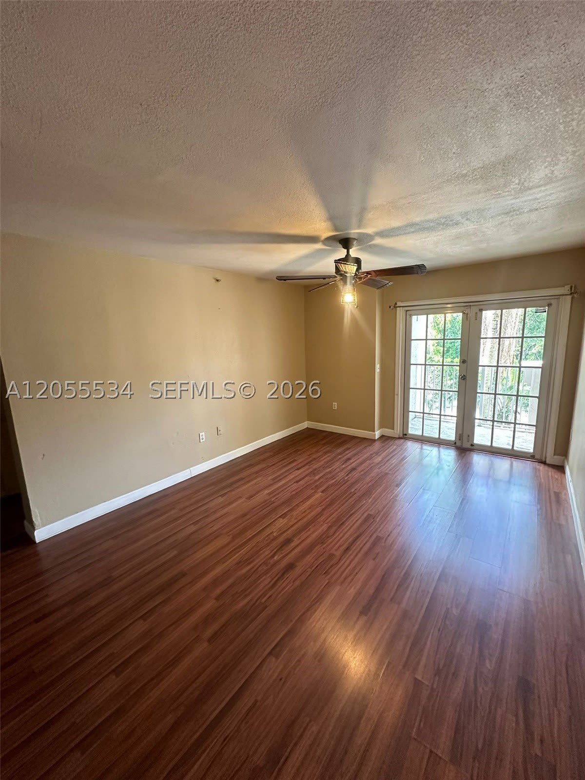 5035 Wiles Rd – photo 1