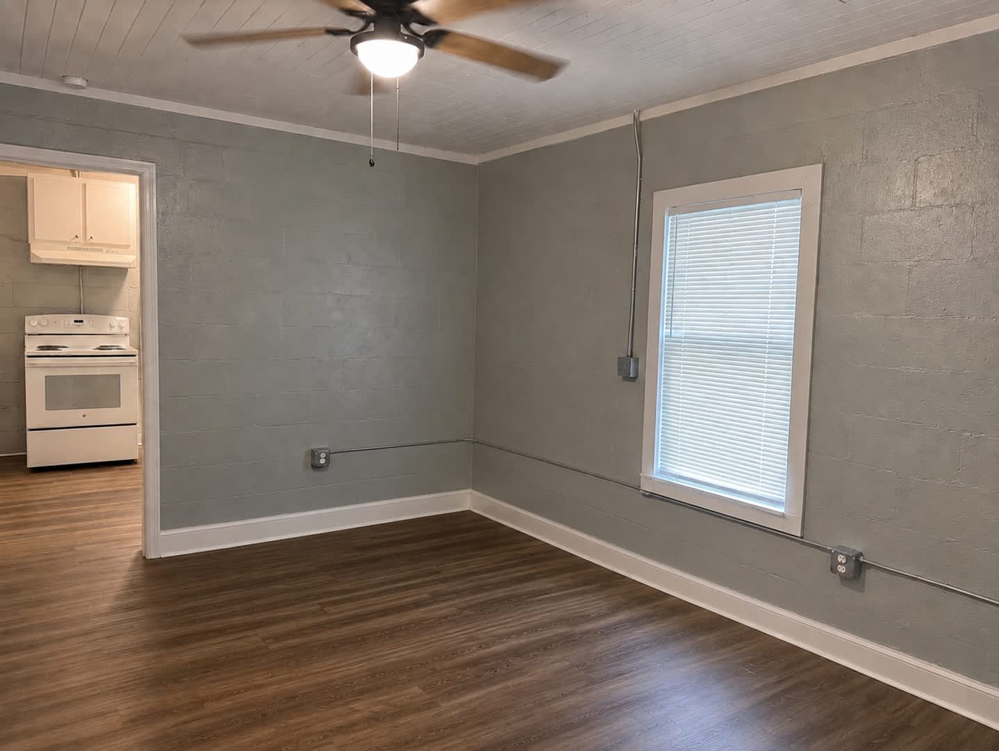 723 Byron Road – photo 3