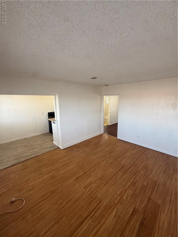 708 Jackson Avenue – photo 3