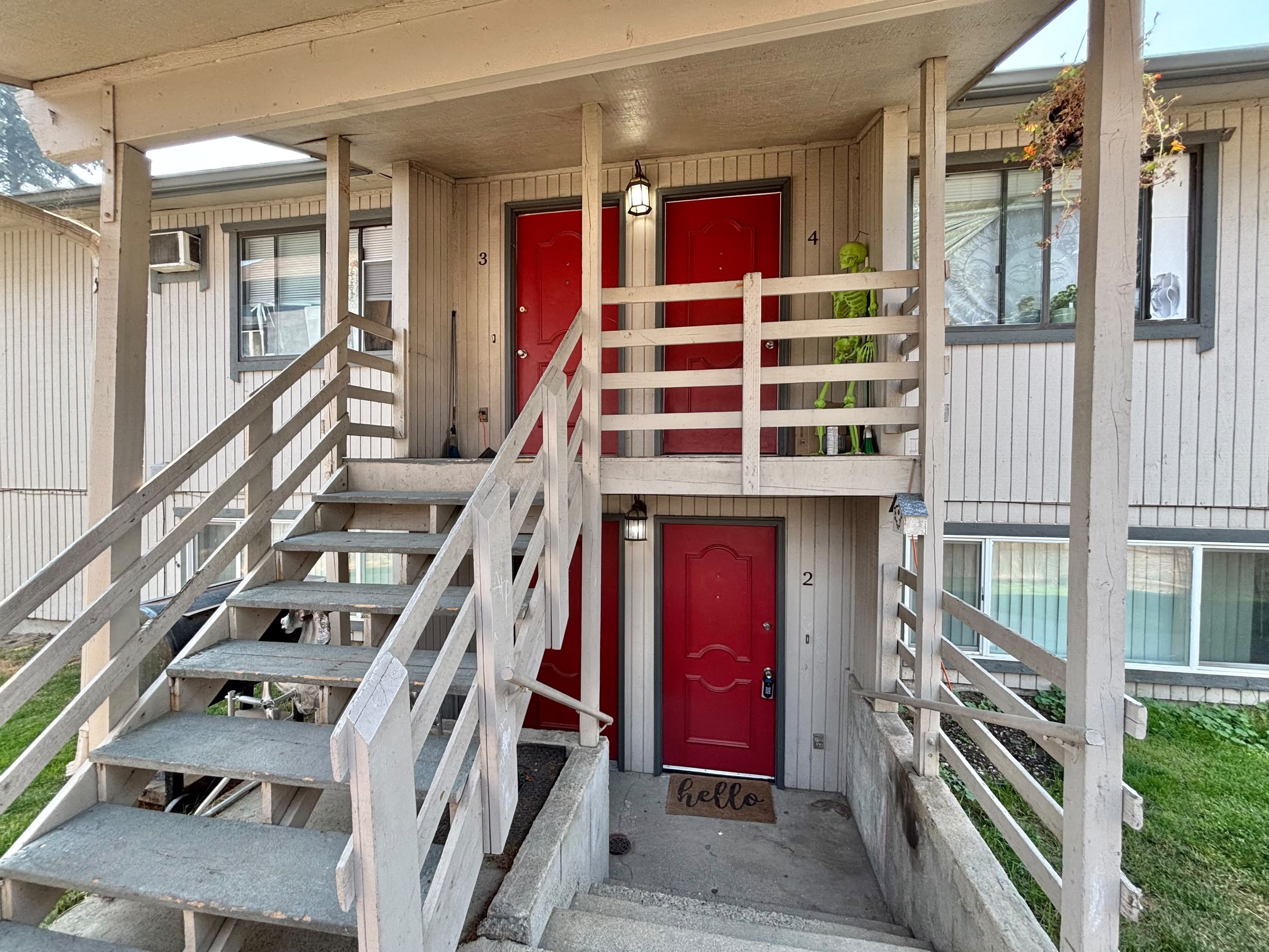 2927 East Olympic Avenue 2 – photo 4