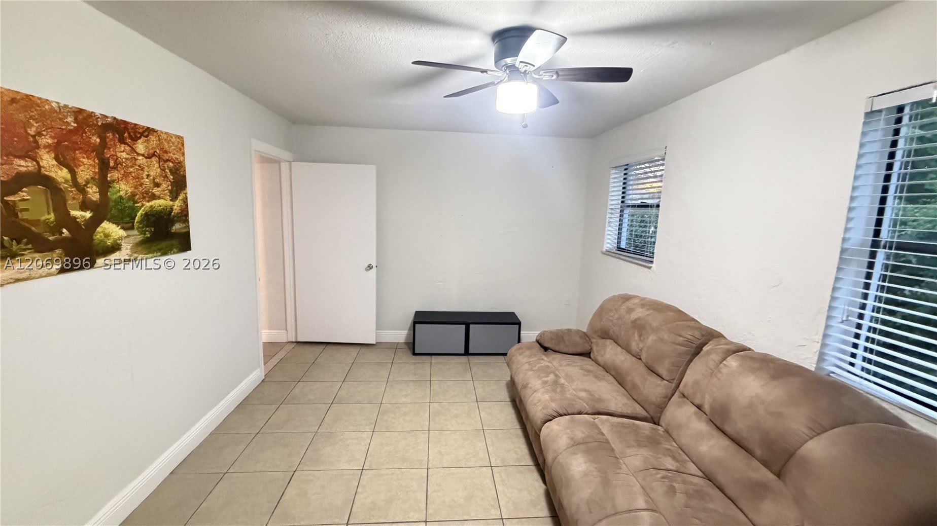 13800 Harrison St – photo 3