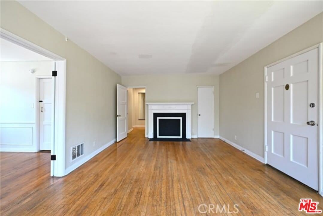 11061 Ohio Ave – photo 5