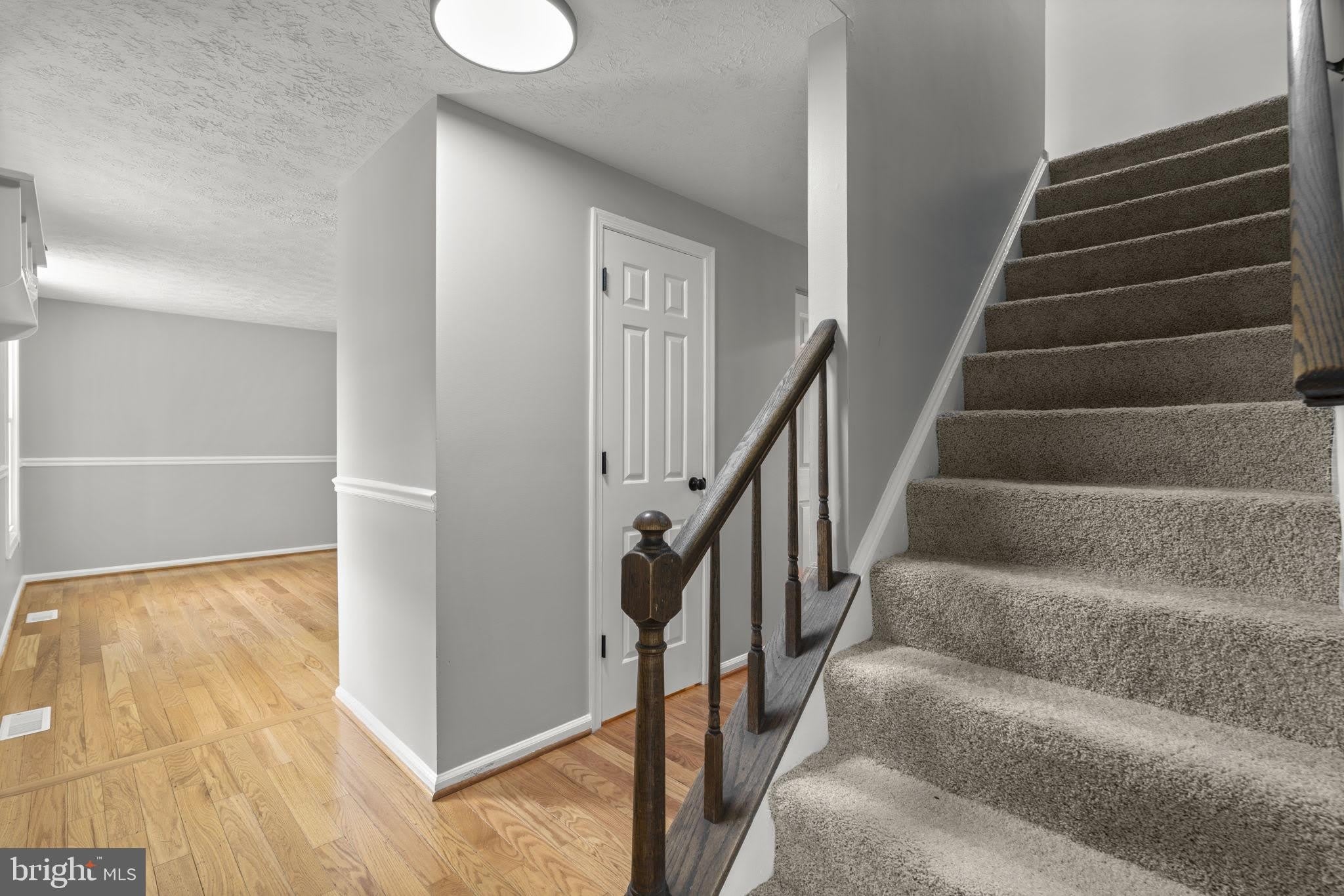 8428 BRADDOCK Way – photo 4