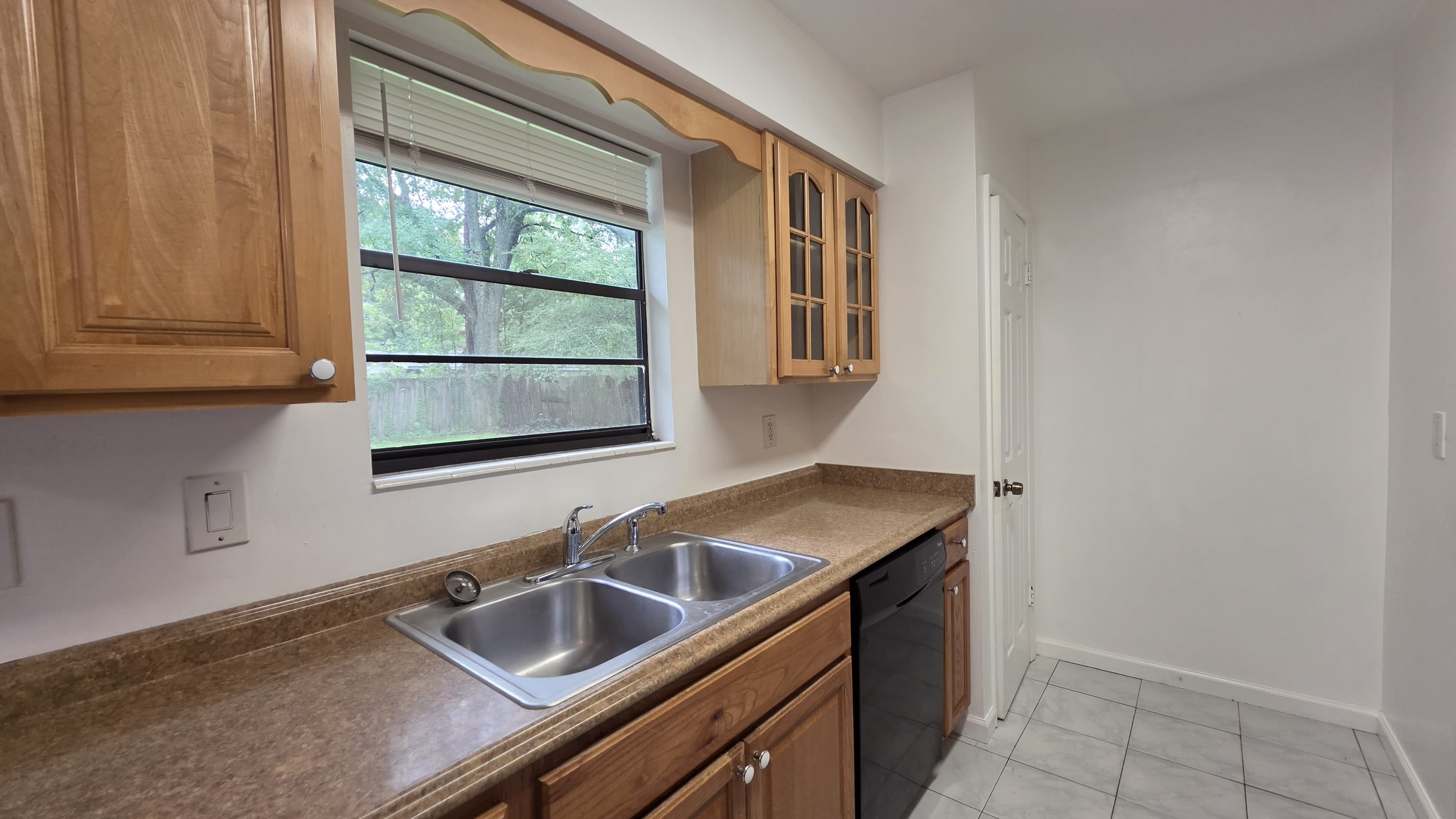 4319 Northwest 26th Drive – photo 4
