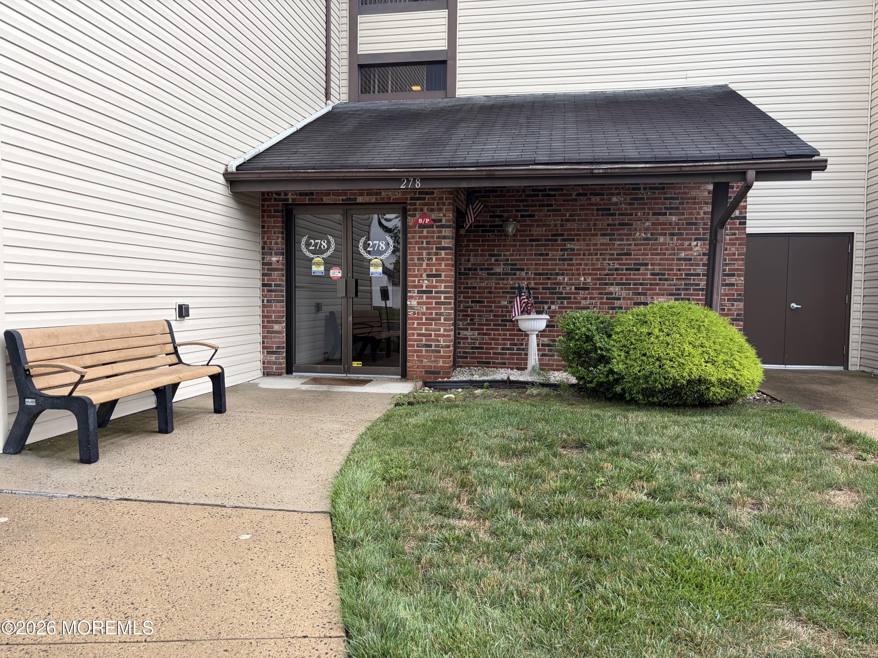 278 Crosse Drive – photo 2