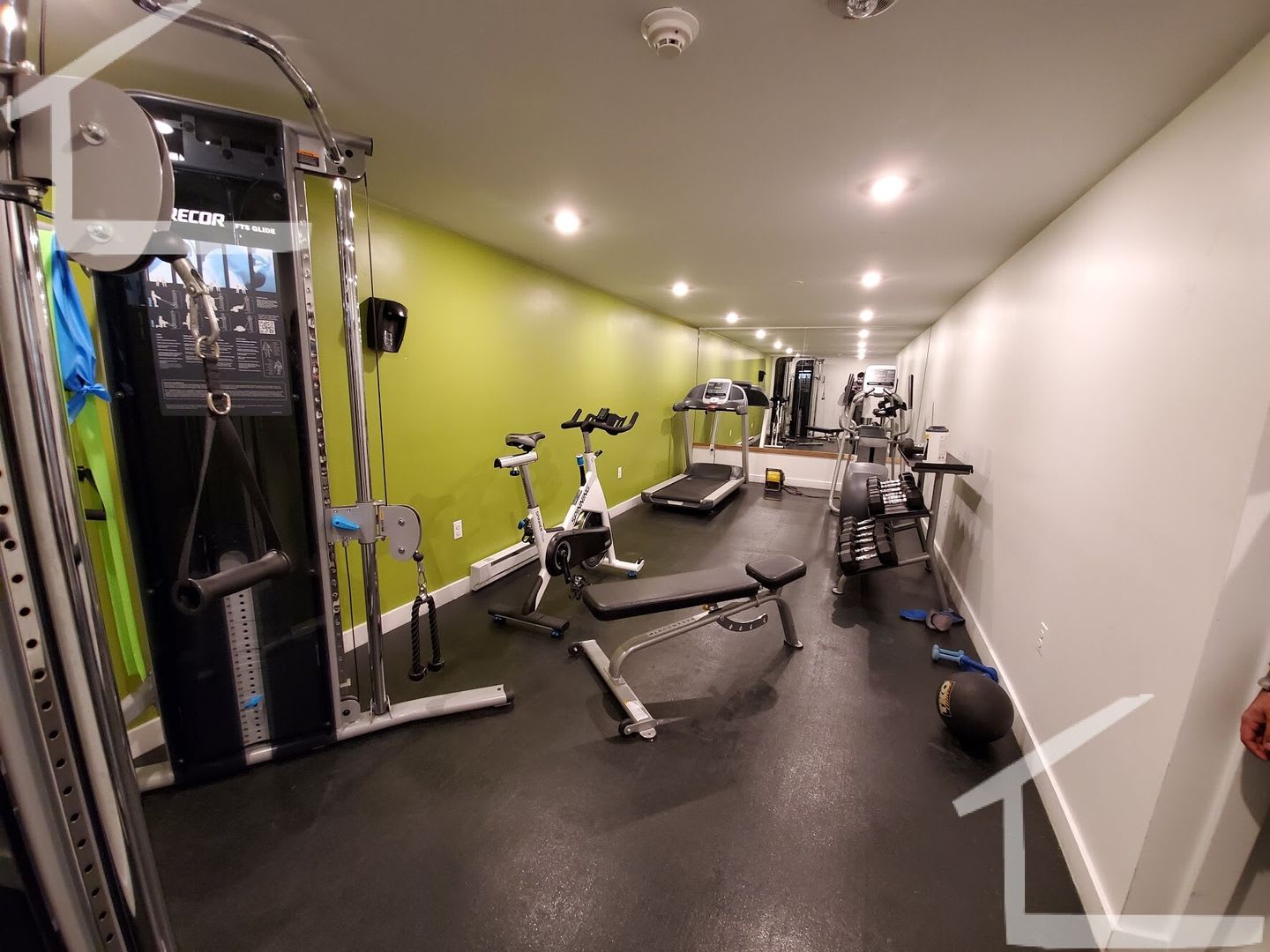 Nice 1 bed in Brookline – photo 1