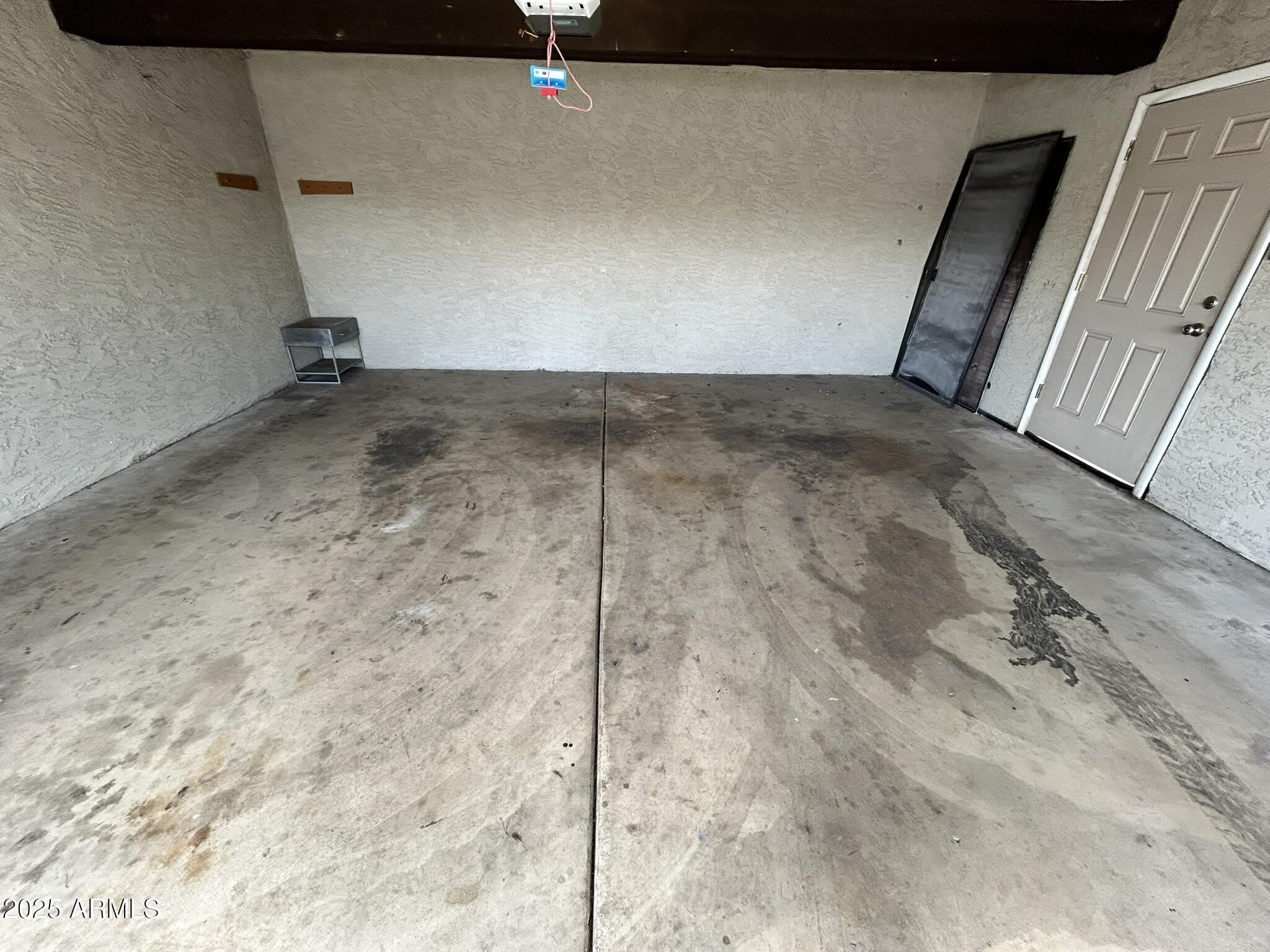 329 E AMBASSADOR Drive – photo 3