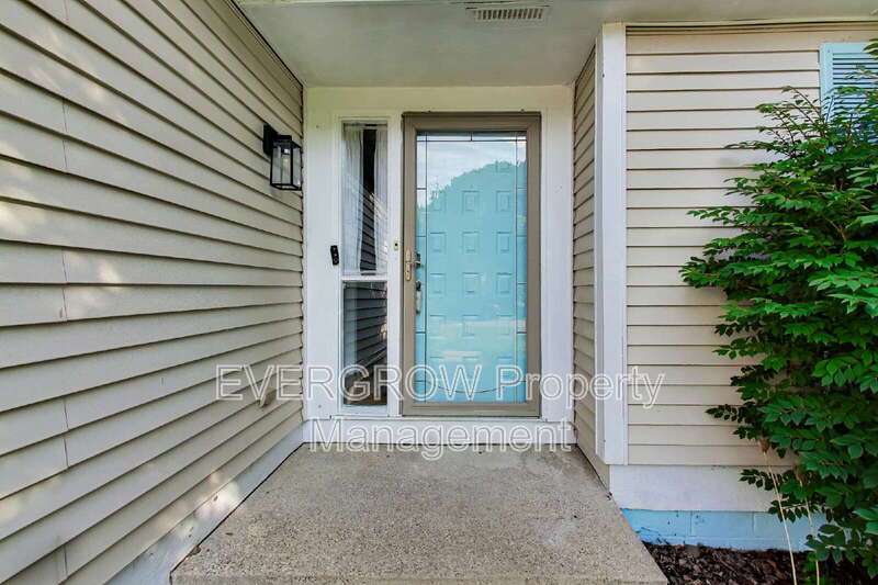 9518 Bent Brook Drive – photo 3